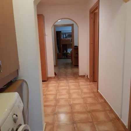 Corny Apartmán *